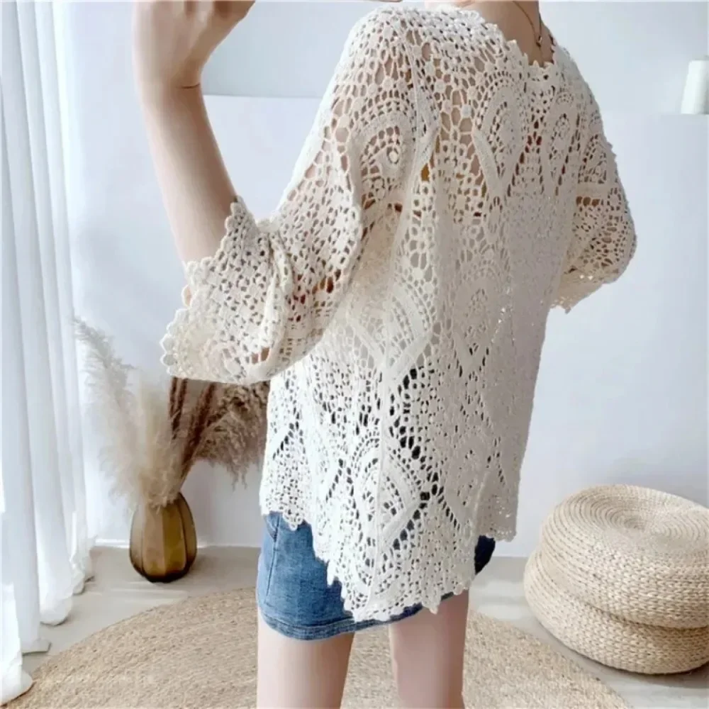 Thin Ethnic Style Embroidery Cardigan Harajuku Hollowed Out Coat Women Clothing Basic Jacket Fashion Streetwear Clothes Casual