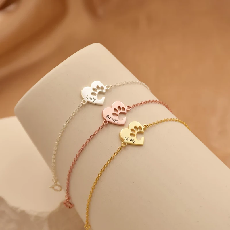 

Custom Pet Name Bracelet Engraved Paw Print Bracelet Dog Name Bracelet Pet Memorial Paw Bracelet Gift for Her Dog Mom Cat Mom