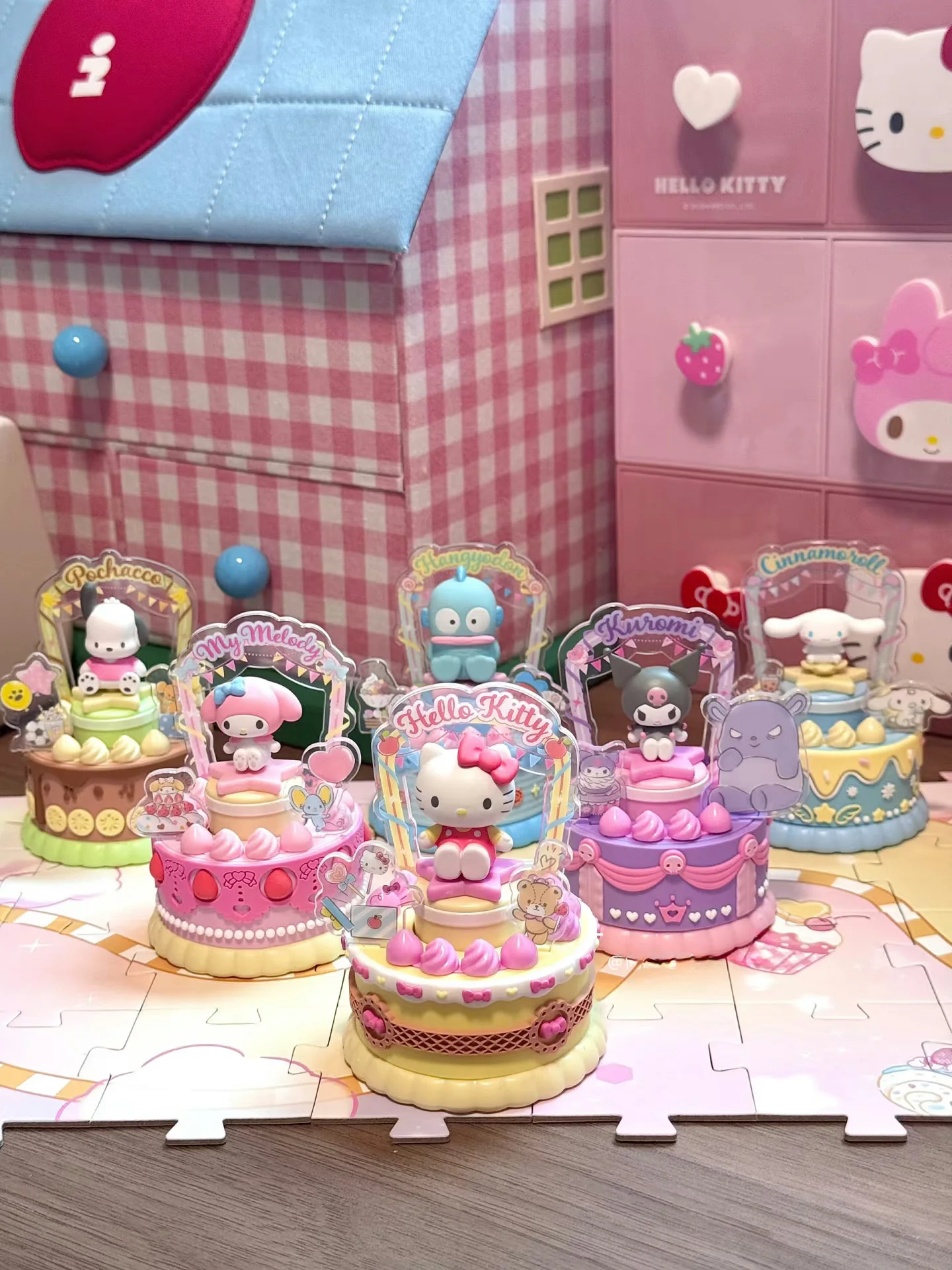 

Подлинная серия Sweet Mii Bakery, слепая коробка, милая фигурка Hello Kitty Kuromi, игрушечный дисплей, коллекционный подарок для девочек