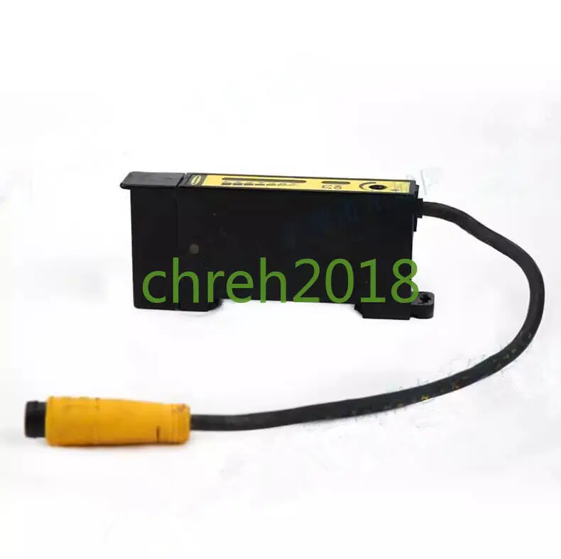 1PCS New In box BANNER fiber optic amplifier sensor D12SP6FPQ