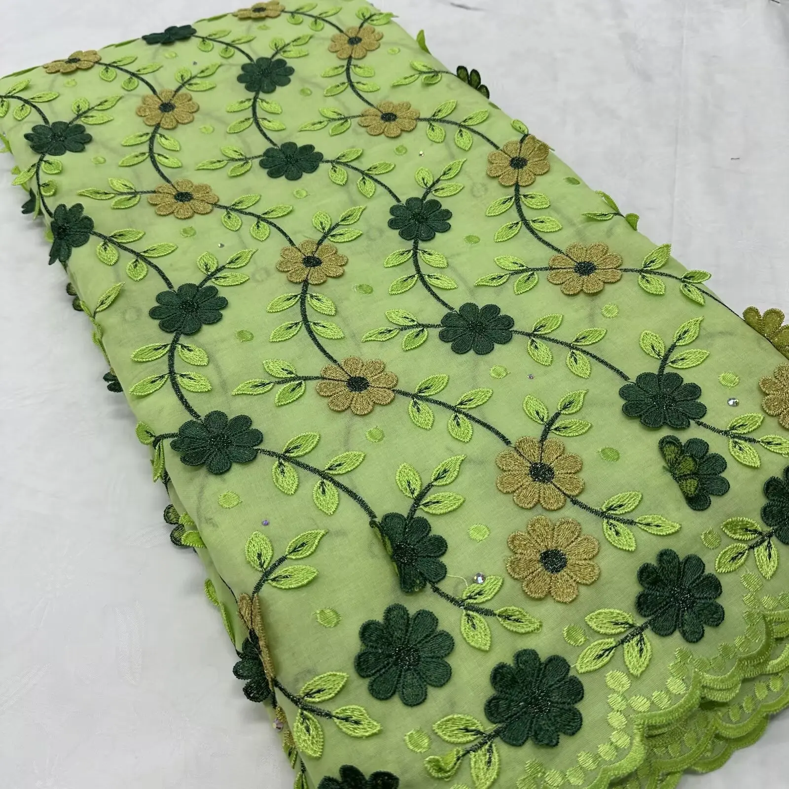 

2025 5 Yards African Cotton Lace Fabric High Quality 3D Flower Lace Nigerian Guipure Lace With Stones Swiss Voile Lace Fabric