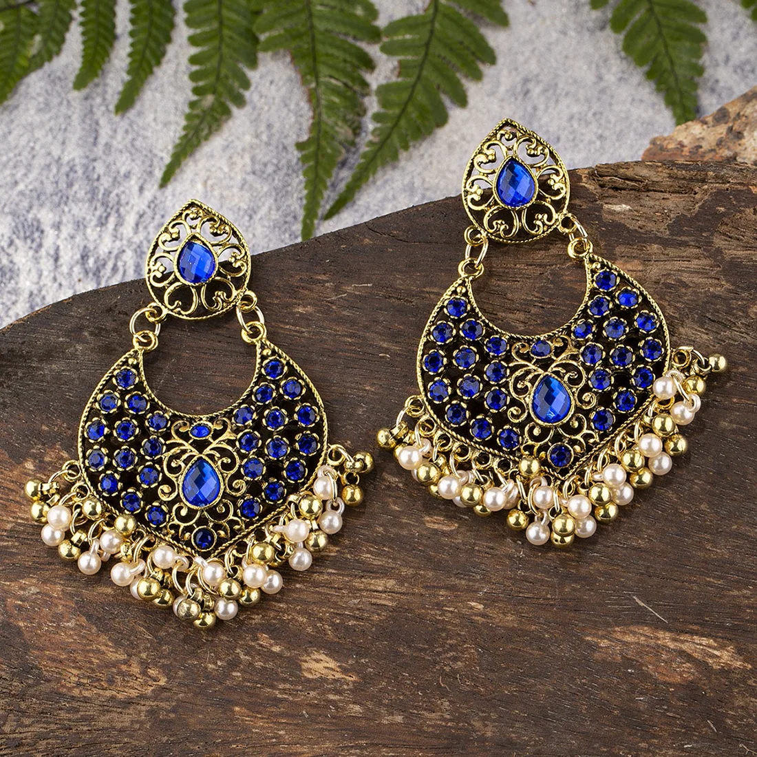 Retro style Indian style bell alloy rice bead earrings alloy scenic spot photo earrings jewelry factory direct sales