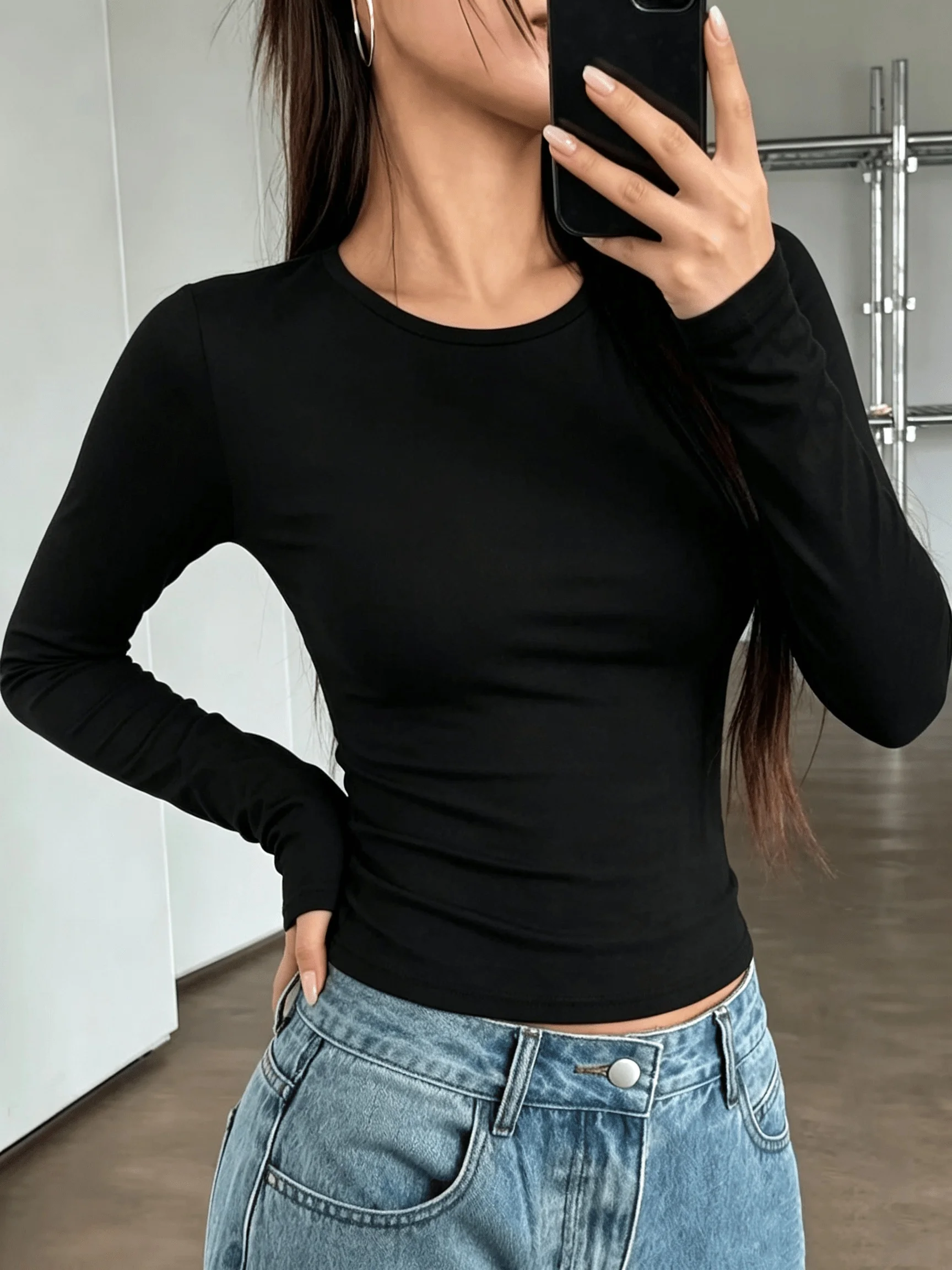 Damen-Langarm-T-Shirt, lässig, bequem, mit Rundhalsausschnitt, einfarbig, tailliert, ideal für den täglichen Gebrauch im Herbst und für den Weg zur Arbeit. – Detail 10
