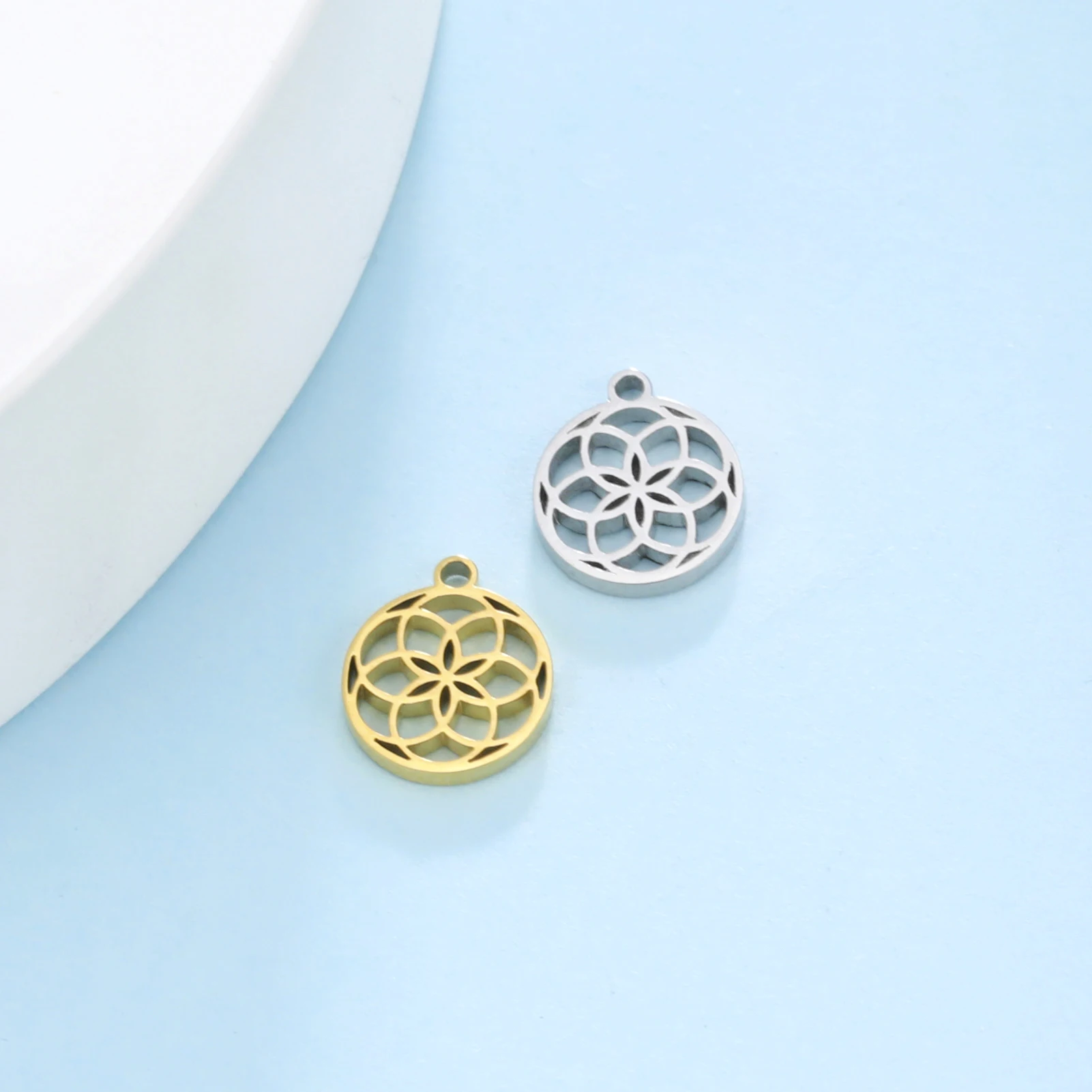 Skyrim 5pcs/lot 10mm Small Flower of Life Charms for Jewelry Making Stainless Steel Gold Color DIY Pendant for Necklace Bracelet