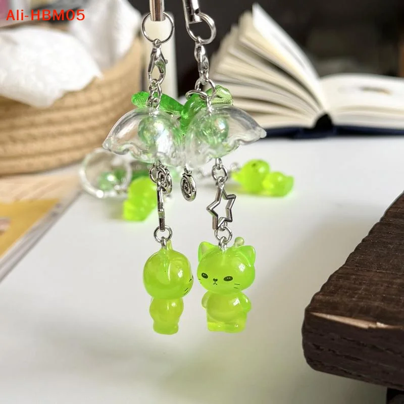 (HB05)Cute Luminous Alien Cat Keychain Resin Mobile Phone Pendant Bag Charm Backpacks Purses Pendant Party Gift