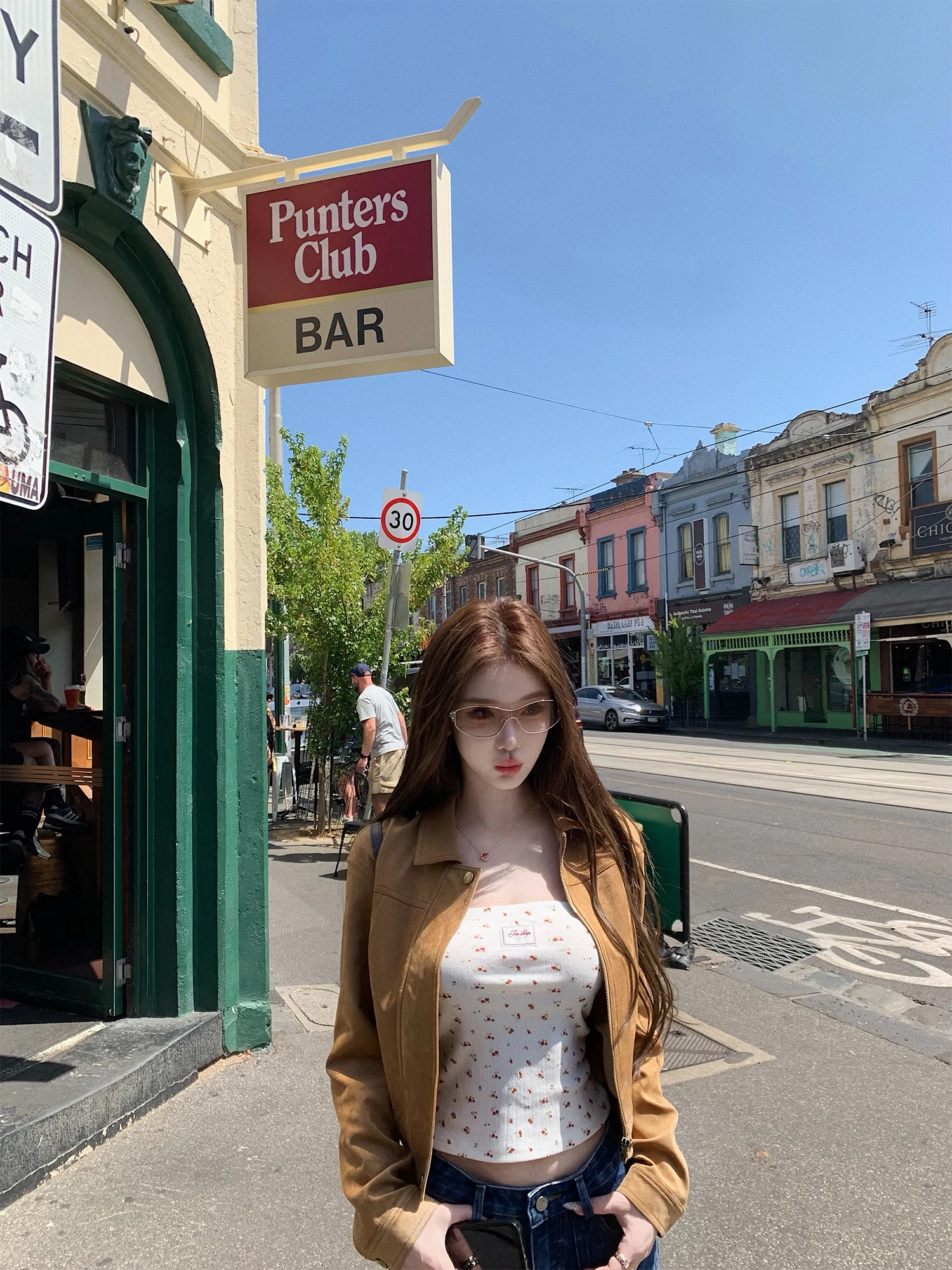 

Женская укороченная куртка JMOP Caramel Latte из ретро-замши, весенняя, универсальная, приталенная, для работы, повседневная, прямого кроя