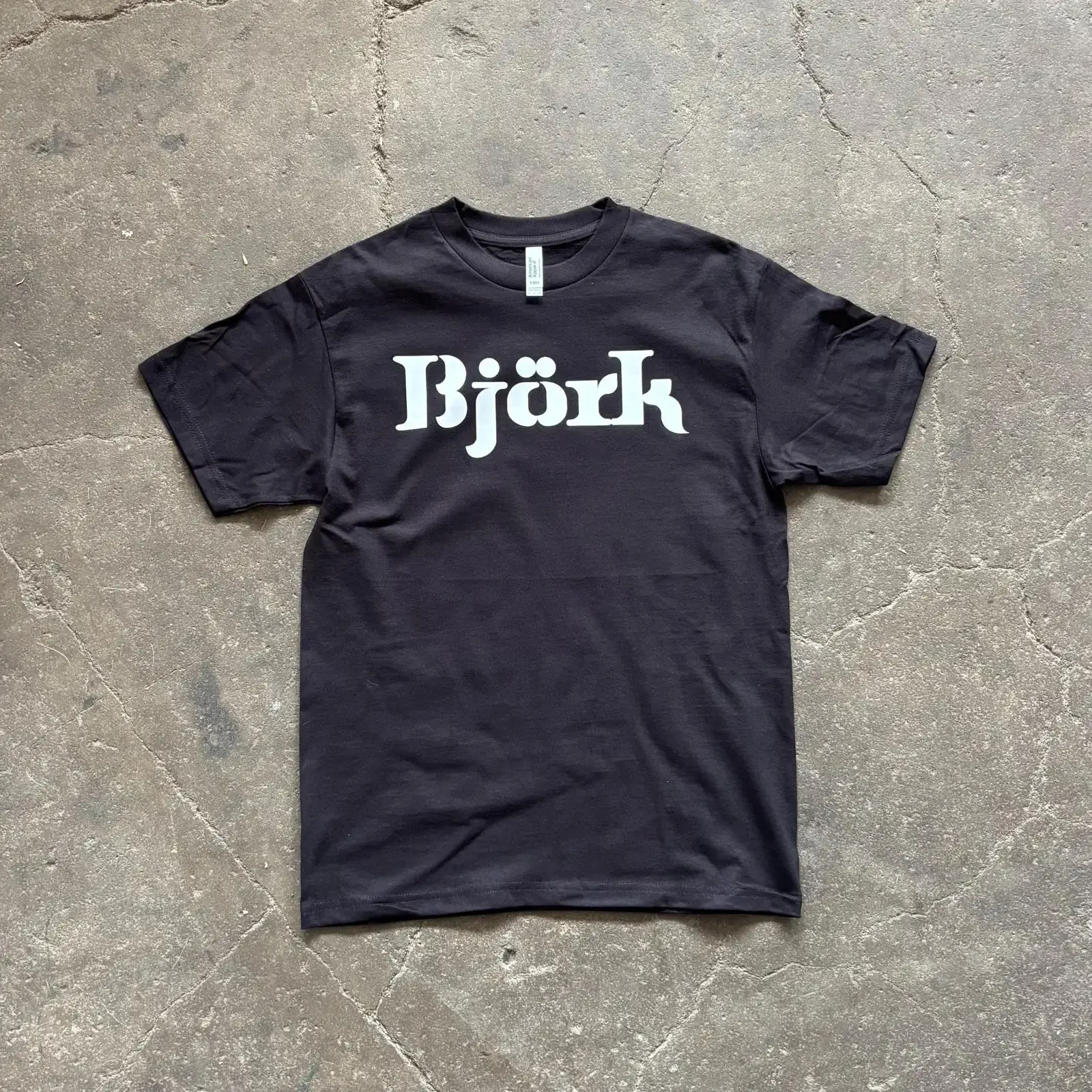 Björk Konzert-Logo-T-Shirt, Vintage-Washed-Top für den Alltag, leicht modische Streetwear, Unisex, bequem