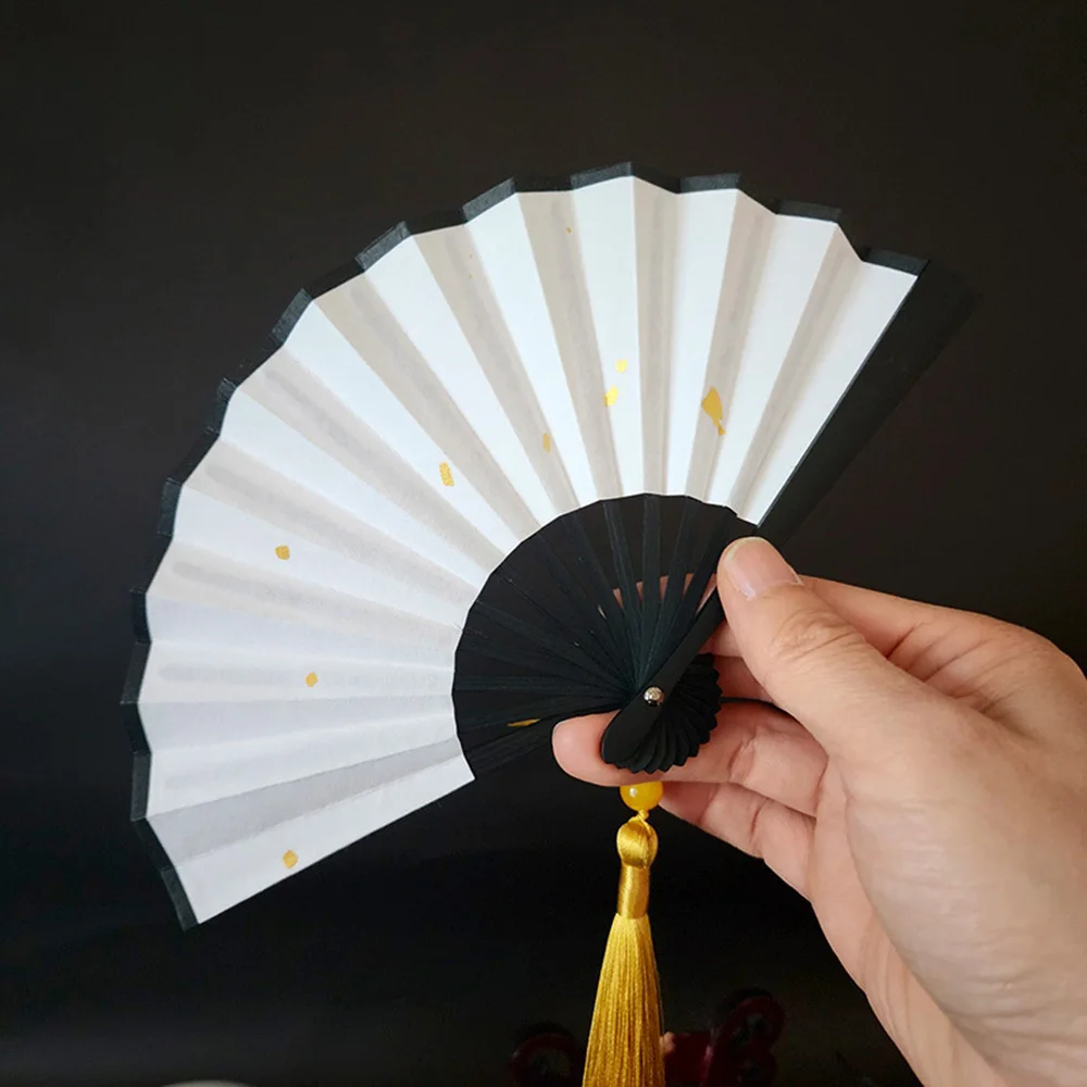 

1PC 4 Inches Mini Blank Paper Folding Fan Scale Model Dollhouse Fan Simulation Models Ornaments Home Decor Crafts