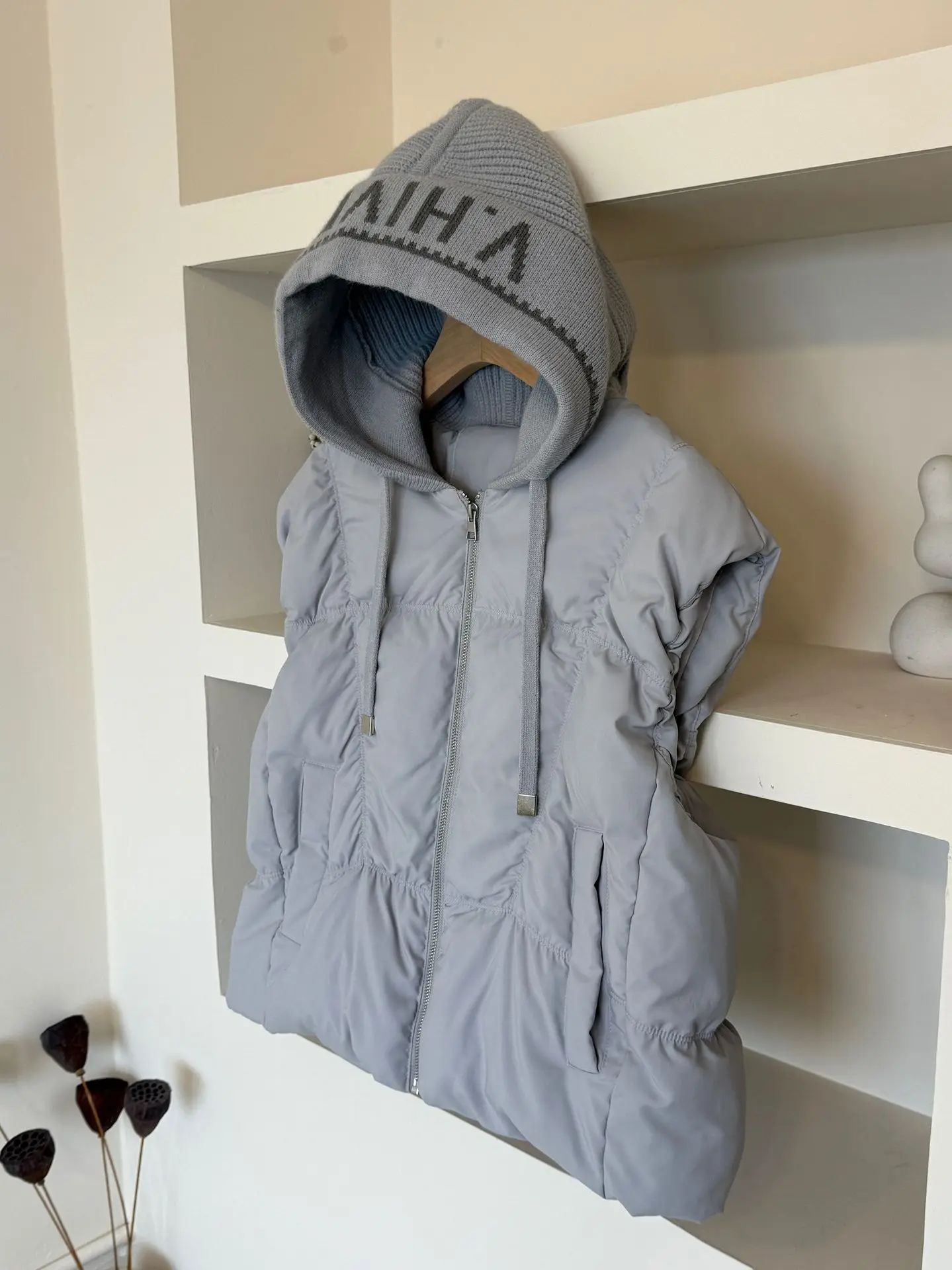 Autumn Winter Letter Knit Hooded Splicing Down Vest Female Drawstring Warm Waistcoat Women White Duck Down Zipper Sleeveless Ves