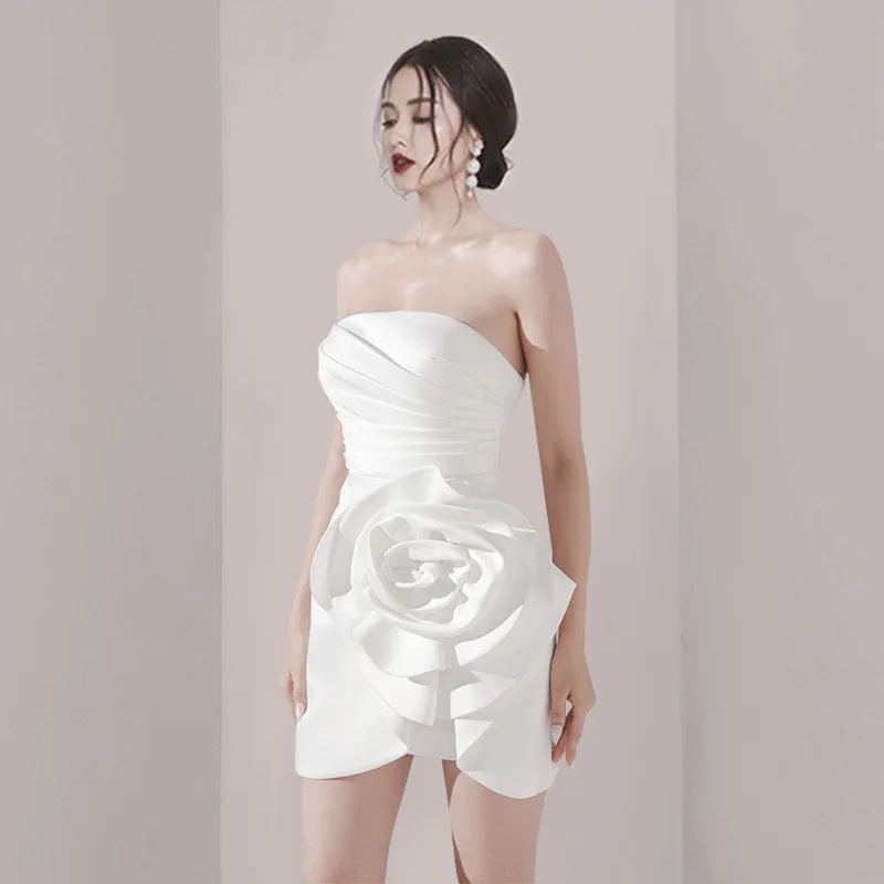 

White Satin Strapless Dress Short Skirt With Irregular Temperament Design Three-dimensional Flower Evening Gown Customized