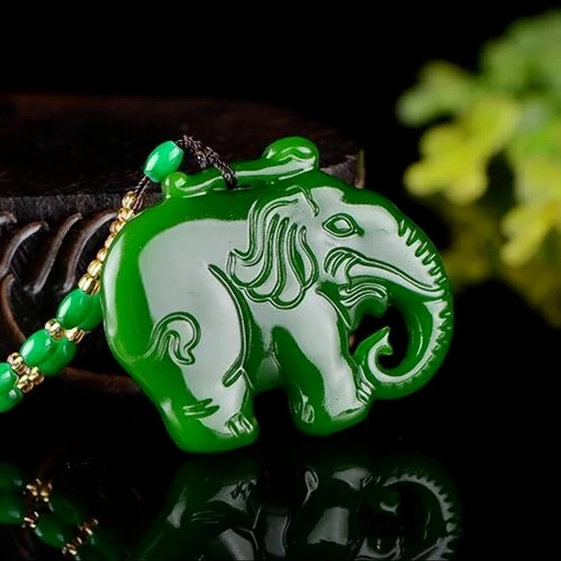 

Natural Green Hand-carved Elephant Jade Pendant Fashion Boutique Jewelry for Men and Women Auspicious Wishful Necklace