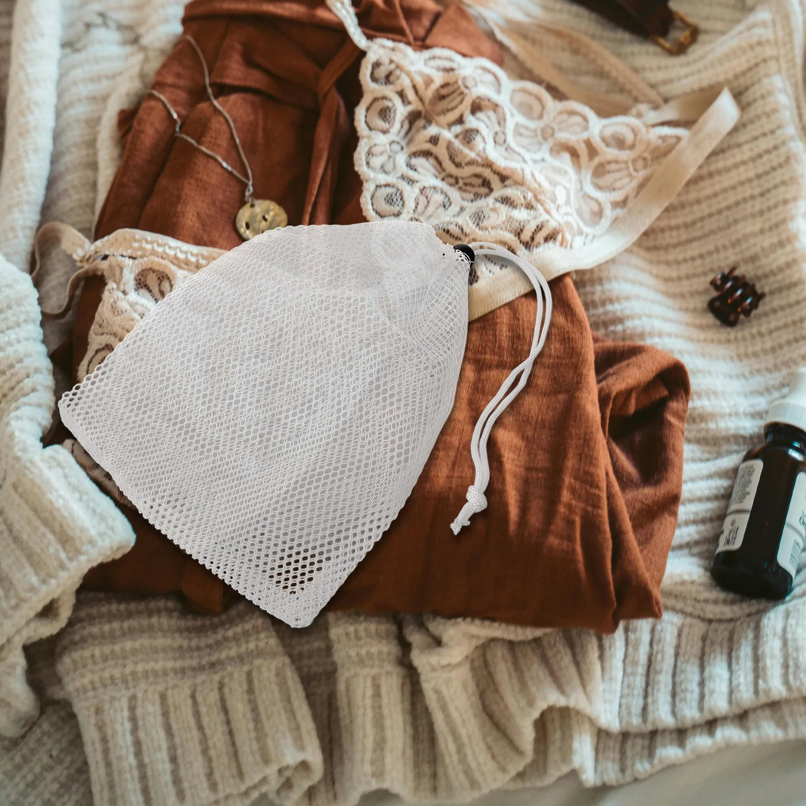 

5Pcs Drawstring Storage Bags Soft Polyester Multi-Use Travel Bags Portable Clothes Socks Bra Organizer Pouch for Home Office