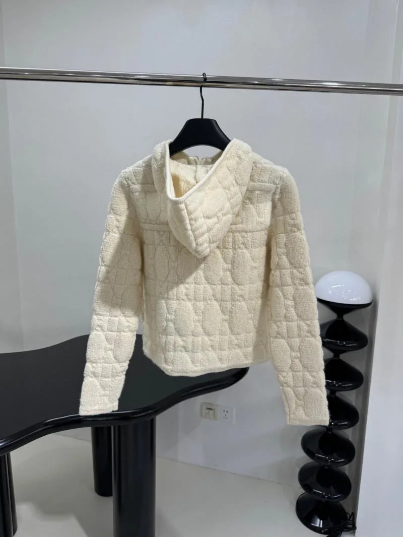 2024 Autumn New Women\'s Jacket Fashion Ivory White High end Customized Women\'s Zipper Hooded Diamond Grid Sweater Cardigan