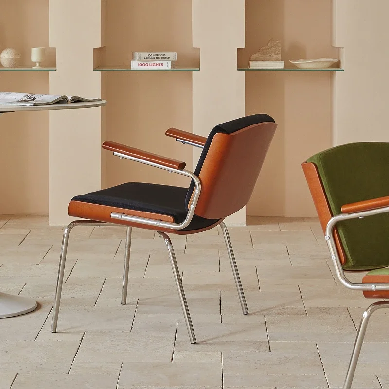 Рисунок 5 - Стул-комод для столовой