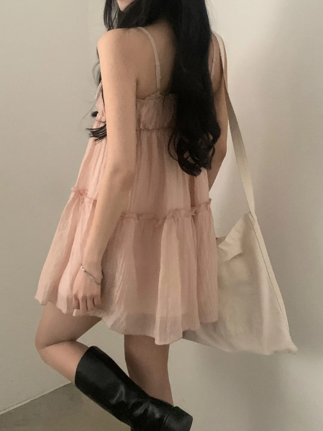 여름 세련된 여성 드레스 Strapl A 라인 미니 스커트 내부 착용 레이스 트림 화이트 컬러 캐주얼 유행 여성 드레스