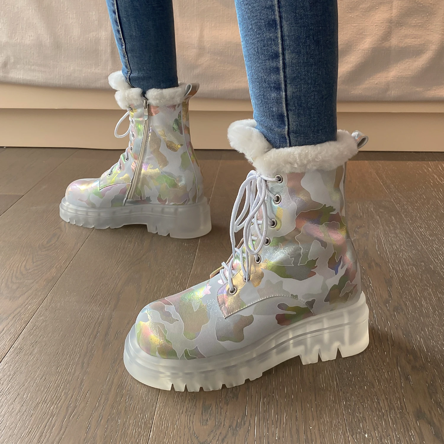 

Handmade Genuine Leather Platform Camouflage Sheep Leather Womes Snow Boots Warm Ankle Boots Thick Heel Personality Ladies Shoes