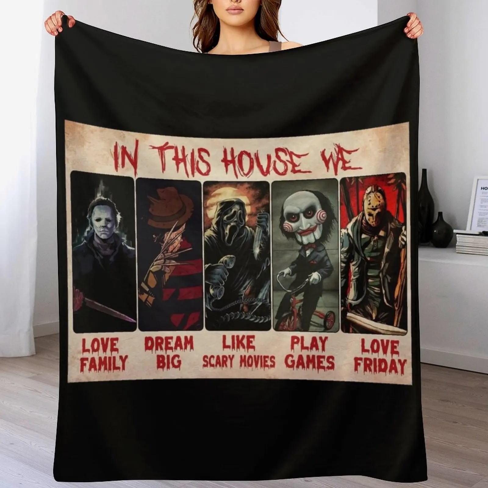 

In This House We Love Family Halloween Poster - Horror Movies Halloween Poster - Scary Halloween Poster Throw Blanket