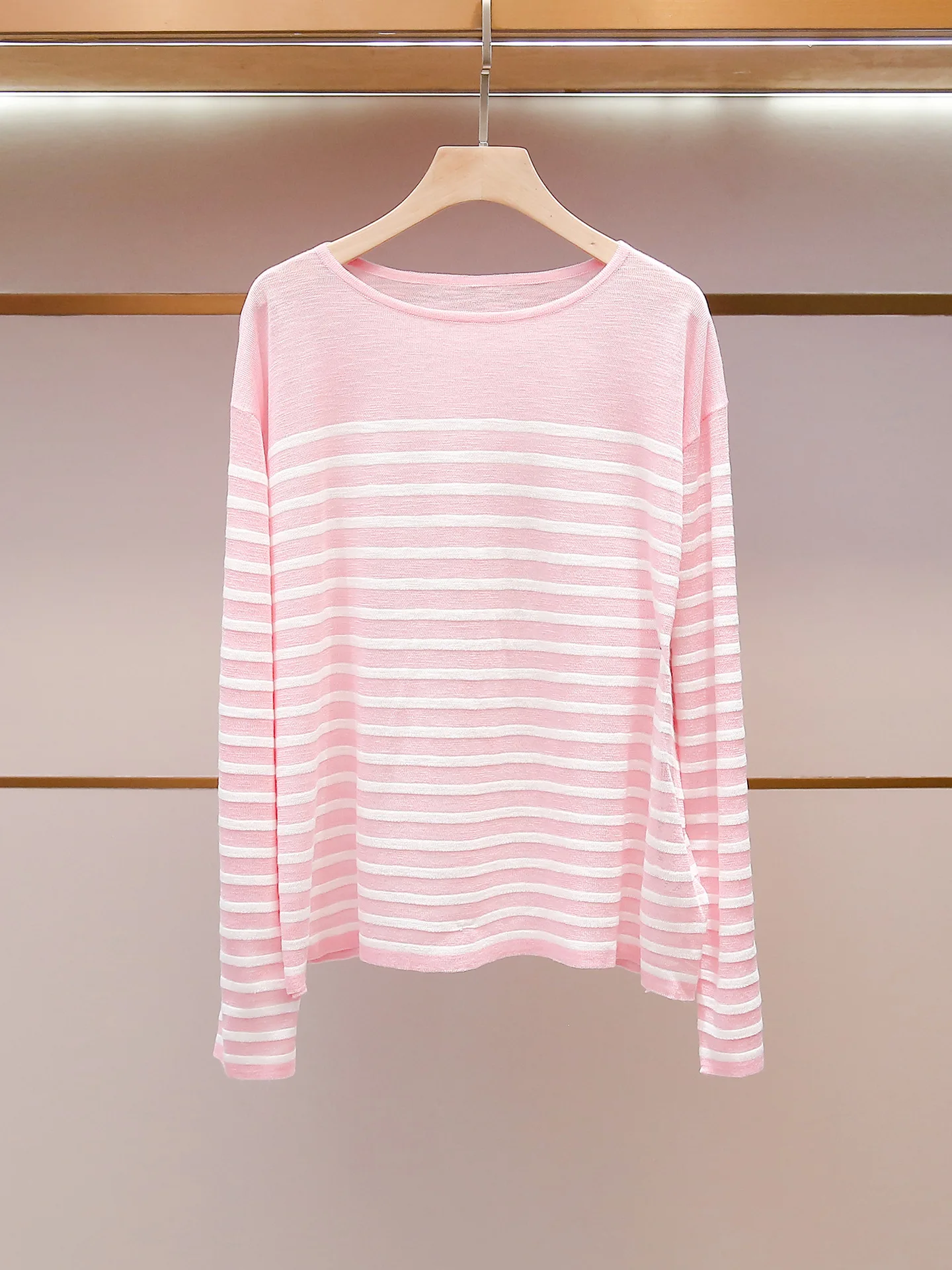 

Withered Women's Spring/summer New Collection Sweet And Fashionable Aging And Slimming Striped Long Sleeve Knitted Top