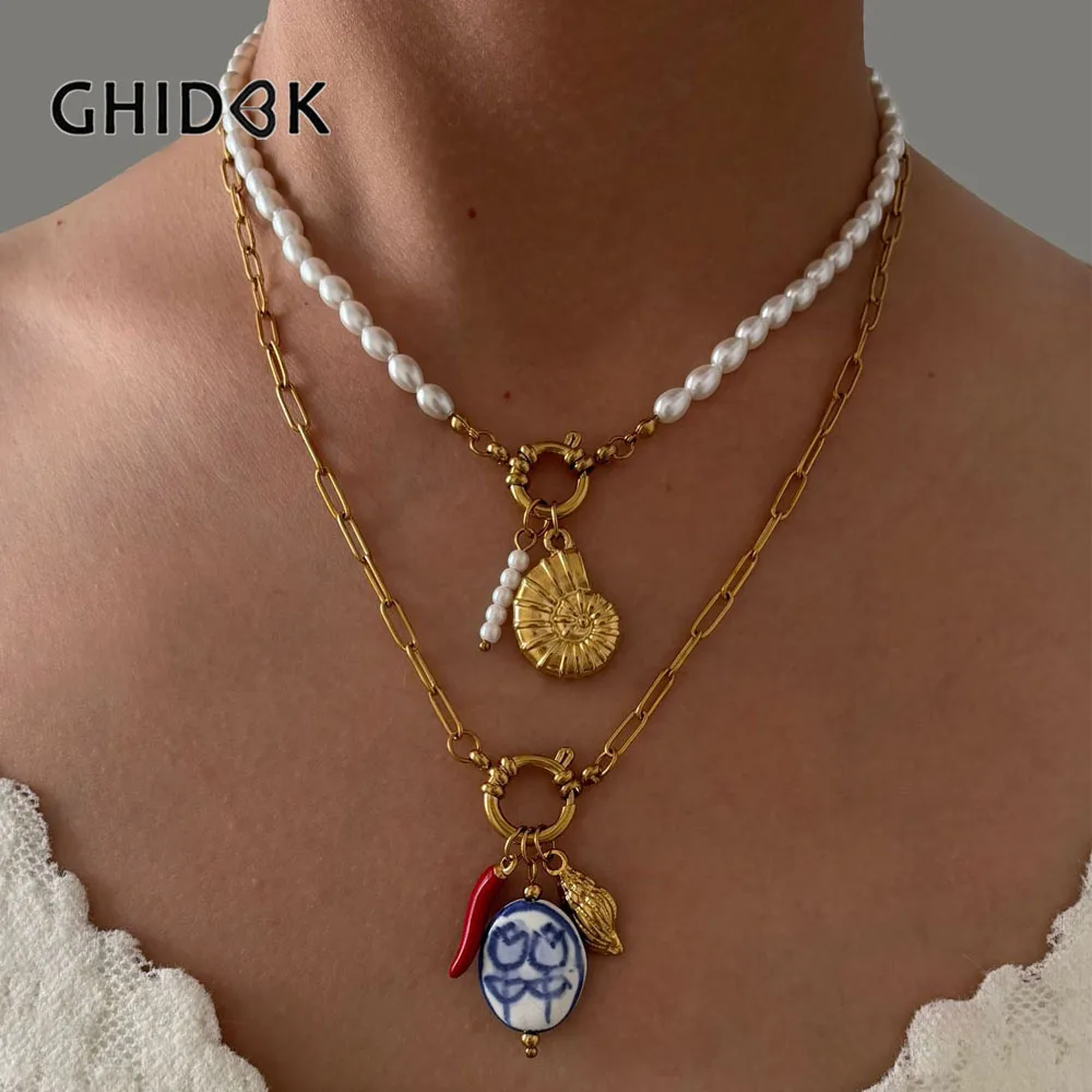 GHIDBK البوهيمي الأحمر المينا الفلفل الحار السيراميك تقليد اللؤلؤ محارة المرأة قلادة قلادة الفولاذ المقاوم للصدأ مجوهرات ساحرة ﻿