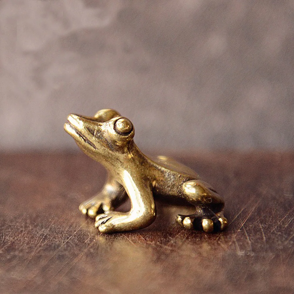 Brass Frog Statue Ornament Retro Animal Figurines Tea Pet Desktop Home Office Decor Mini Micro Garden Landscaping Decoration