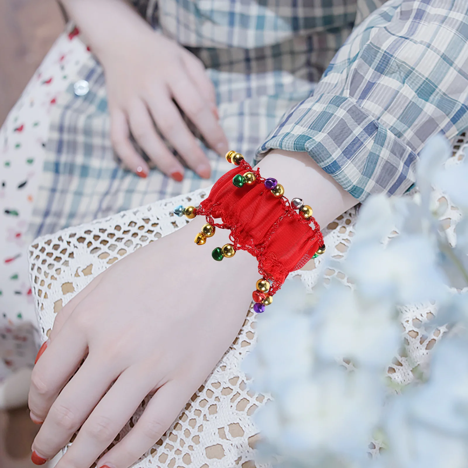 1 paio di braccialetti a campana per la danza del ventre, polsino da polso brillante con campane pendenti, accessori per la danza etnica, forniture per feste in costume