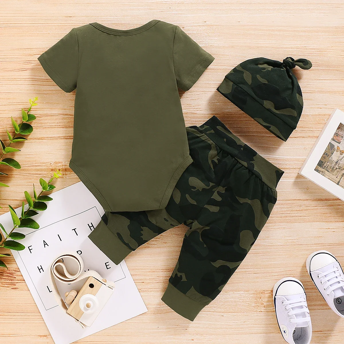 3PCS Newborn Baby Boys Clothes Set Letter Print Short Sleeve Bodysuit+Camouflage Pants+Hat Casual Outfit for Infant 0-18 Months