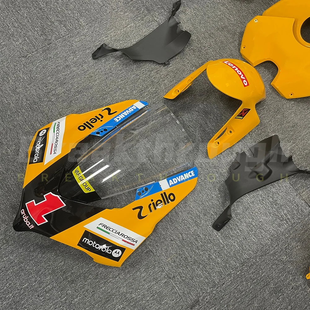 Suitable for Duka Panigale V4 V4S/R 2018-2021 2019 2020 Motorcycle High Quality New Fixed Wing Body Cover, Fairing Kit