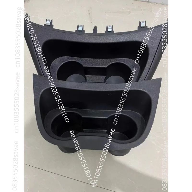 

1pc Install V260 central control storage box, add cup holder, cup holder, storage box armrest box