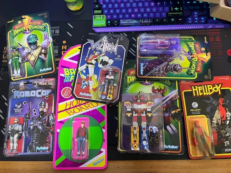 Em estoque Super7 Mighty Morphin Power Rangers Carded Series 1 - Conjunto de presente modelo Dragonzord, Red Ranger e Rita Repulsa