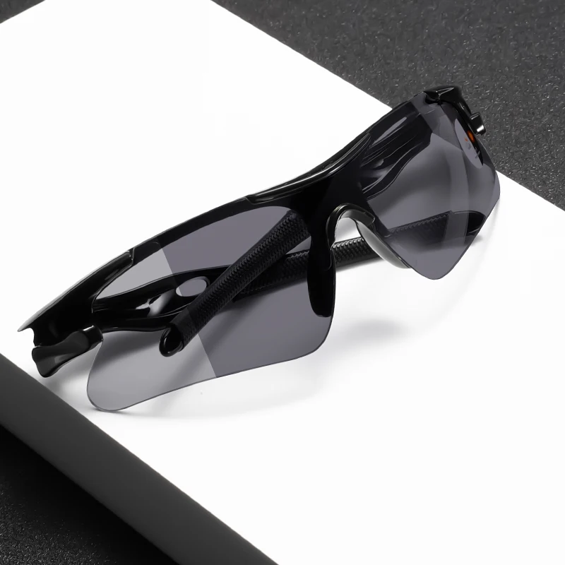 Half-Frame Photochromic Sports Sunglasses, Suitable for Outdoor Running, Cycling, Driving and Fishing.