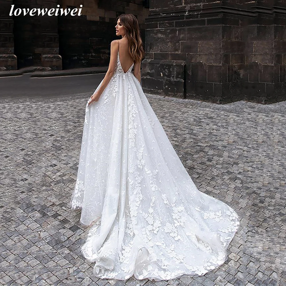 Loveweiwei-vestido de novia blanco bohemio, traje con cuello en V, apliques Spagetti, tirantes, Espalda descubierta, hecho a medida