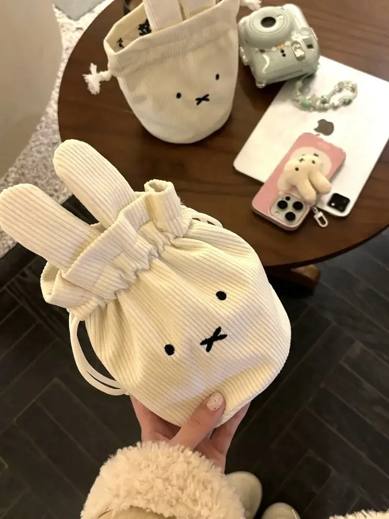 @2026 Miffy Kawaii Corduroy Bundle Pocket Niedliche tragbare Aufbewahrungstasche mit großem Fassungsvermögen, Make-up-Tasche, Kordelzug-Handtasche, süßes Geschenkspielzeug – Detail 2