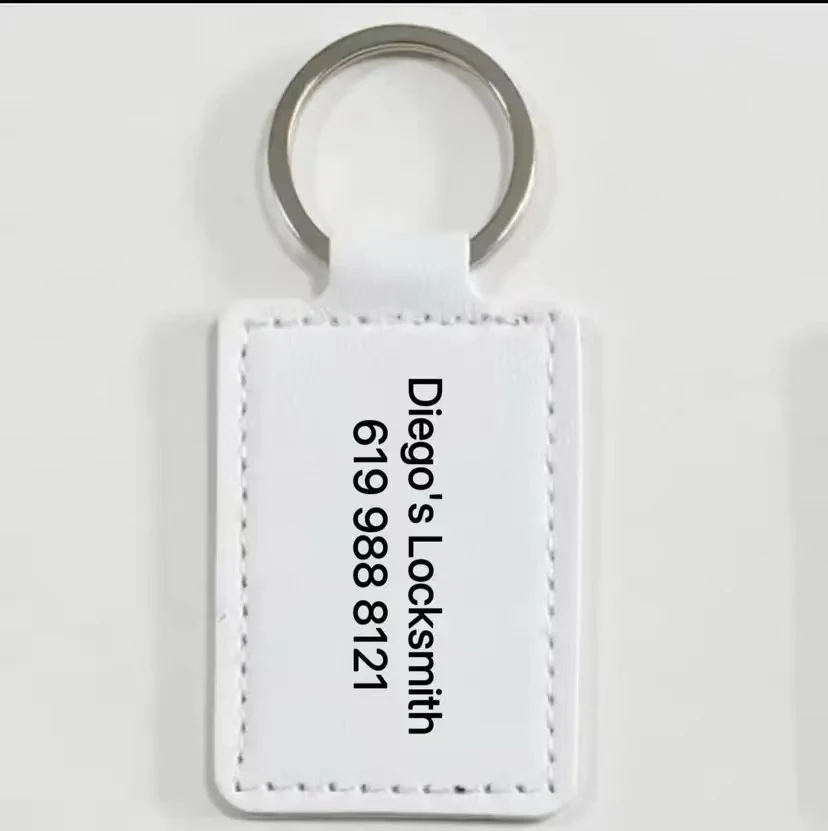 

500pcs Custom 2-side keychains wholesale