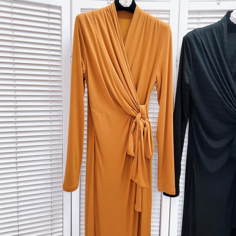 Elegant Vintage V-neck Pleated Dress for Women 2024 Spring New High-end Sexy Ladies Slit Long Sleeve Mid-length Dresses