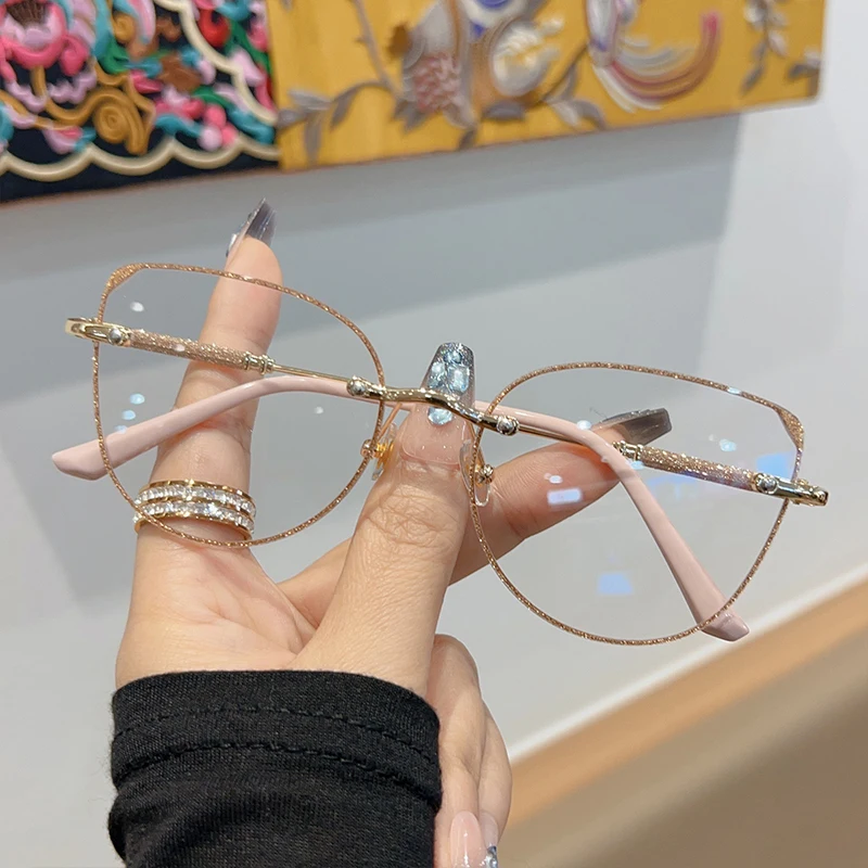 نظارات معدنية مضادة للضوء الأزرق للنساء والرجال بإطار كبير الحجم لحماية العين، نظارات خفيفة للغاية للكمبيوتر المكتبي