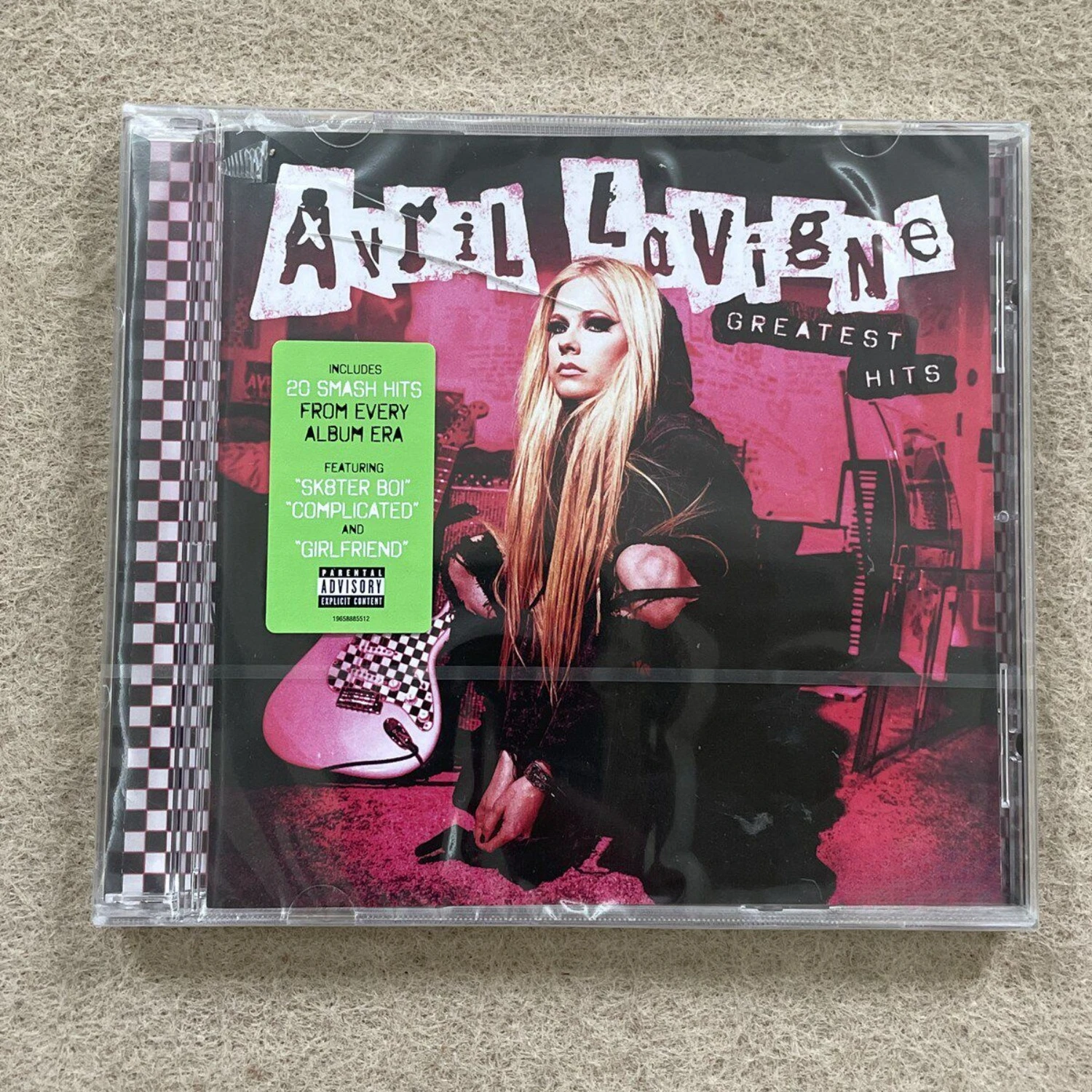 

Avril Lavigne Greatest Hits Pop Punk Pop Rock Alternative Audio CD Clear Digital Sound Collectible Fans Home Art Decor Display