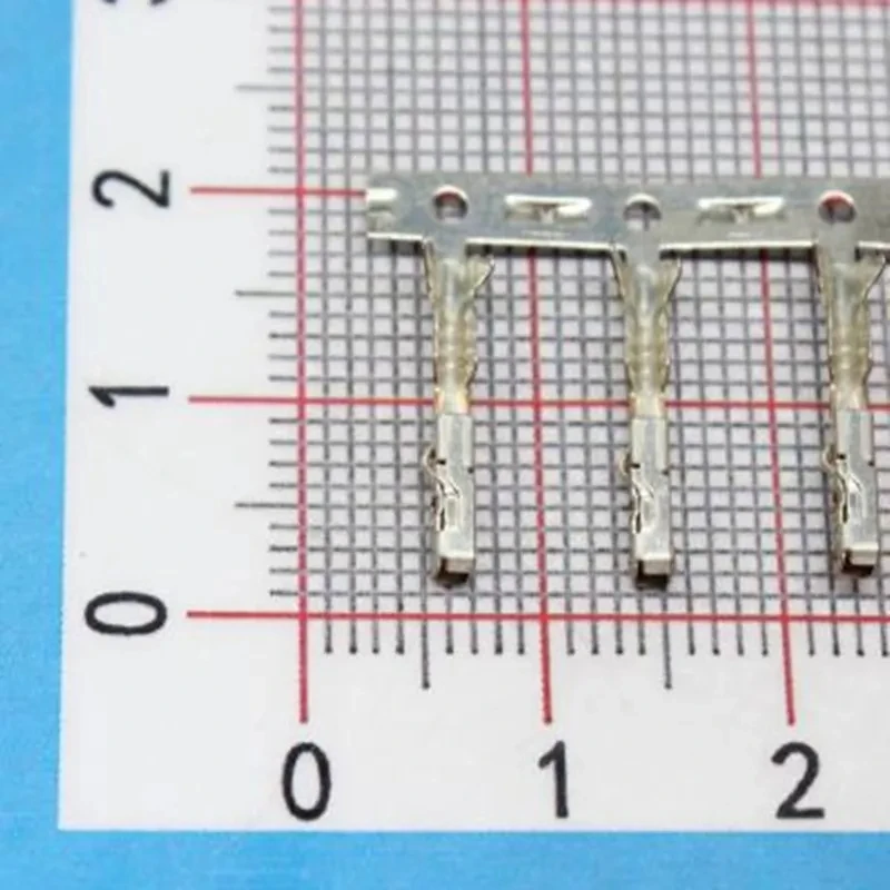 100PCS 1-2035170-1 Original connector TE female terminal