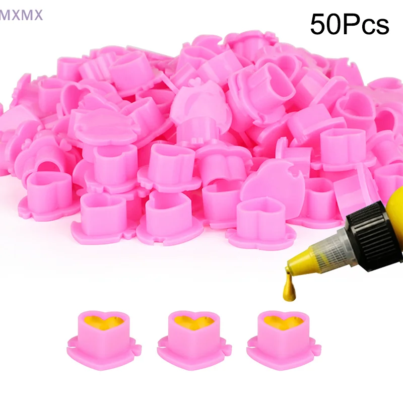 50Pcs Biodegradable Plastic Tattoo Ink Cup Heart-shaped Base Disposable Splicing Pigment Cap Tattoo Accessories