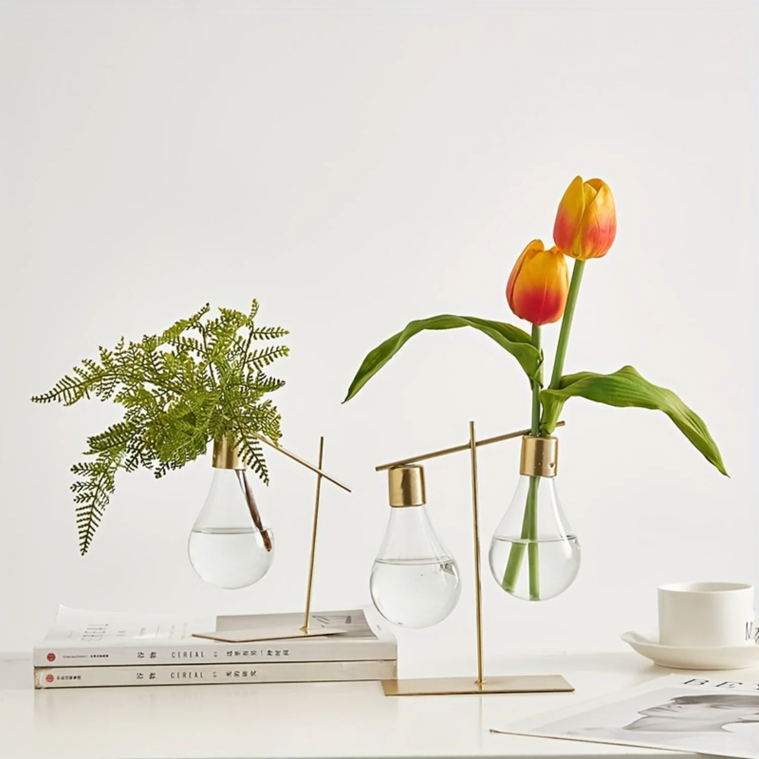 Modern Simple Flower Vase, Nordic Creative Transparent Hydroponic Small Vase Ornament, Light Luxury Flower Arrangement Decoratio