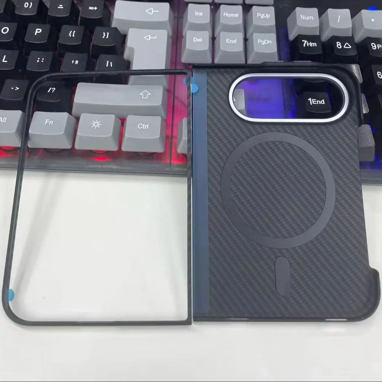 Ultra-Thin Metal Alloy Button Aramid Carbon Fiber Pattern For iPhone Duo Fold Protective Case with Magsafe Magnetic Compatibilit