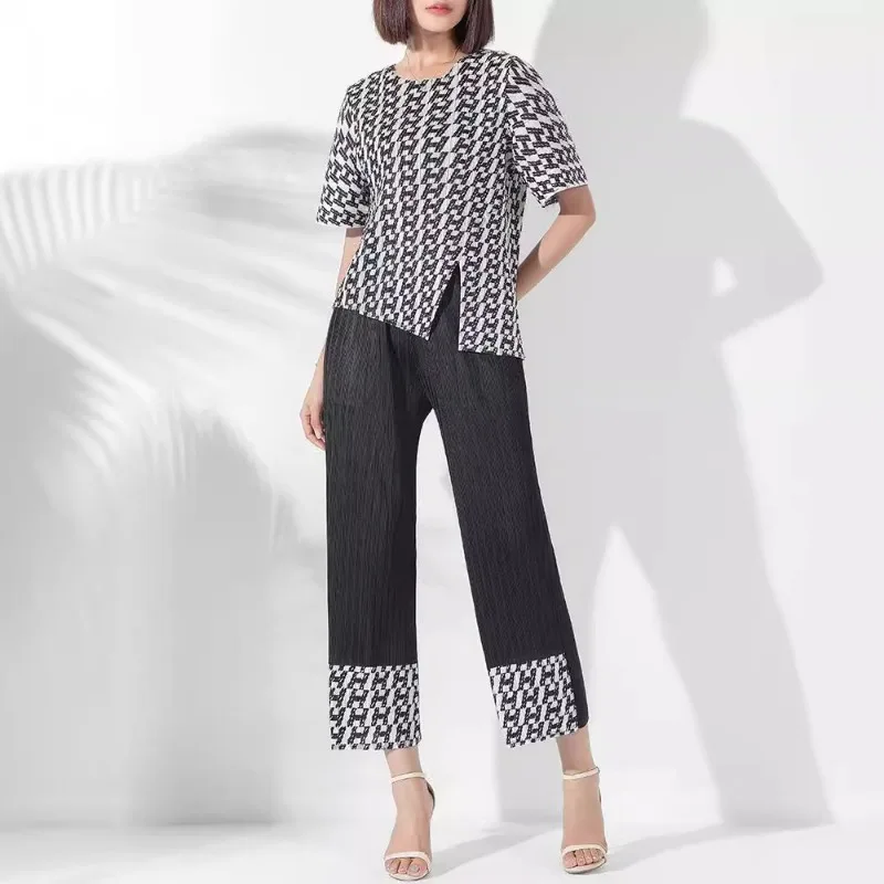 

Miyake Pleated Pants Set, Women's Casual Printed Slit Round Neck Short Sleeved Top+straight Leg Pants Two-piece Set