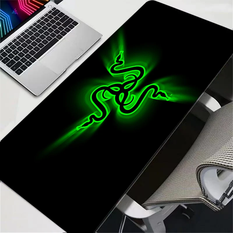 لوحة ماوس جديدة Razer Fashion Luxury Lockedge ملحقات ألعاب كبيرة ألعاب الكمبيوتر لوحة المفاتيح ماوس حصيرة مكتب لوحة الماوس لـ Csgo