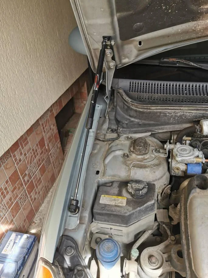 

Амортизатор капота для Hyundai Accent MC 2005-2011, газовая пружина, упор для подъема капота, модифицированные газовые пружины, амортизатор