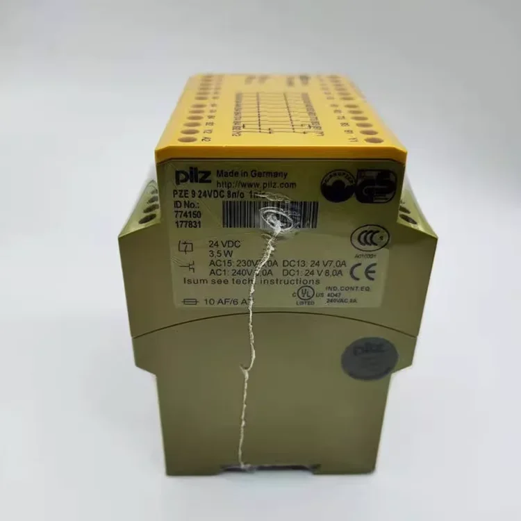 

Free Shipping PNOZ PZE9 24VDC 8n/o 1n/c 774150 PILZ Safety Relay Module Original New Hot Sale