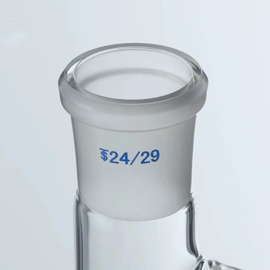 مشترك 14/23 19/26 24/29 29/32 مختبر الزجاج بيند ربط أنبوب 105 عازمة مع محول توصيل خرطوم