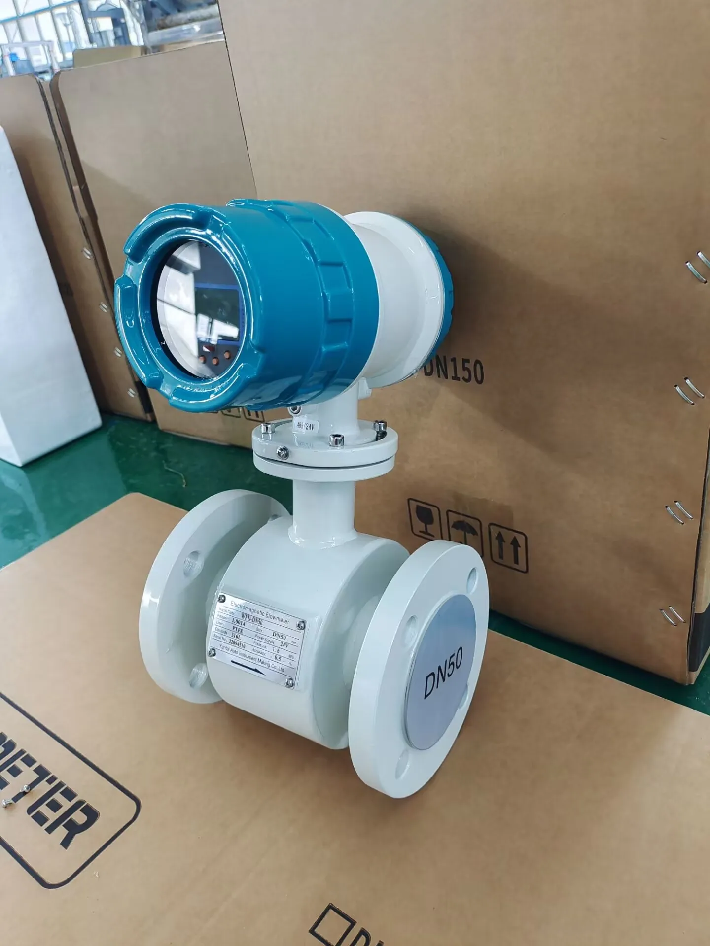 Intelligent Electromagnetic Flow Meter Sea Water Flow Sensor Water Conservancy Flowmeter