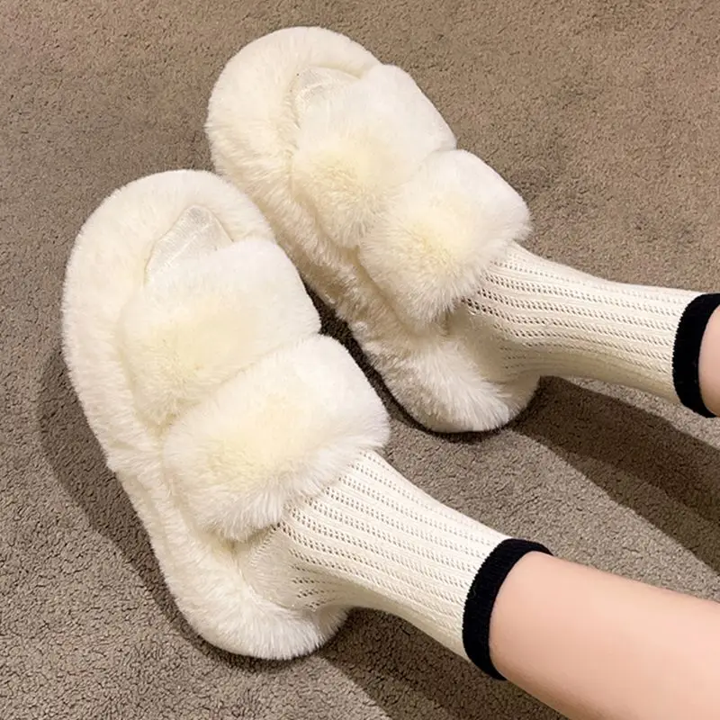 Zapatillas mullidas de invierno para mujer, pantuflas de piel para casa, con plataforma plana, zapatos de interior peludos acogedores, toboganes