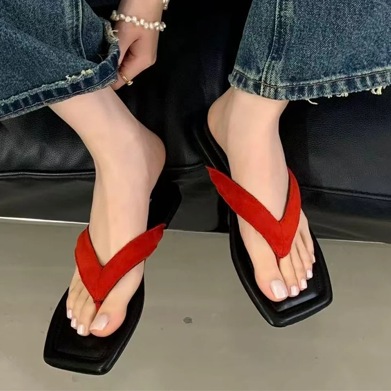 Chinelo Feminino, Sandália Rasteira, Nova Coleção Verão 2026, Tendência, Calçado Esportivo de Praia, Conforto Casual para Caminhada, Slides, Sandálias