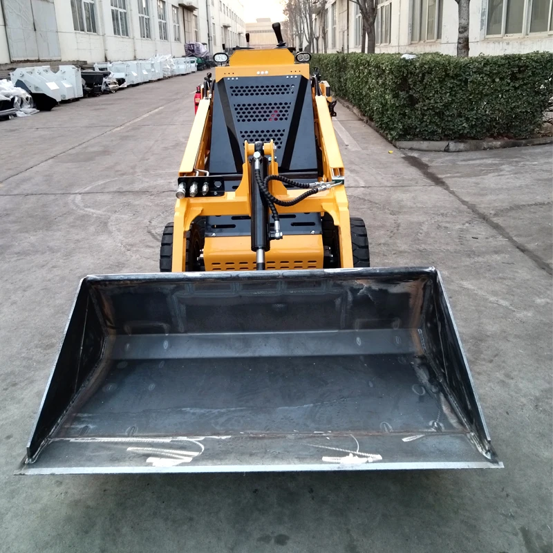 متعددة الوظائف S750 جرافة انزلاقية التوجيه تسليم سريع عجلة الزاحف لوادر صغيرة عالية الجودة جرافة انزلاقية صغيرة تخصيص