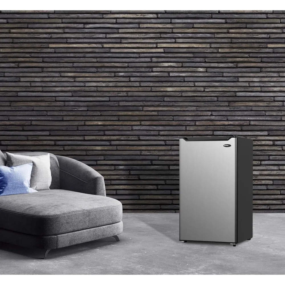 4.4 Cu.Ft. Compact Refrigerator with Chiller-Mini Fridge for Bar, Dorm, Basement, Den, Kitchen